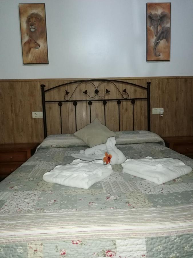 Hostal Brenaverde เกาซิน ภายนอก รูปภาพ